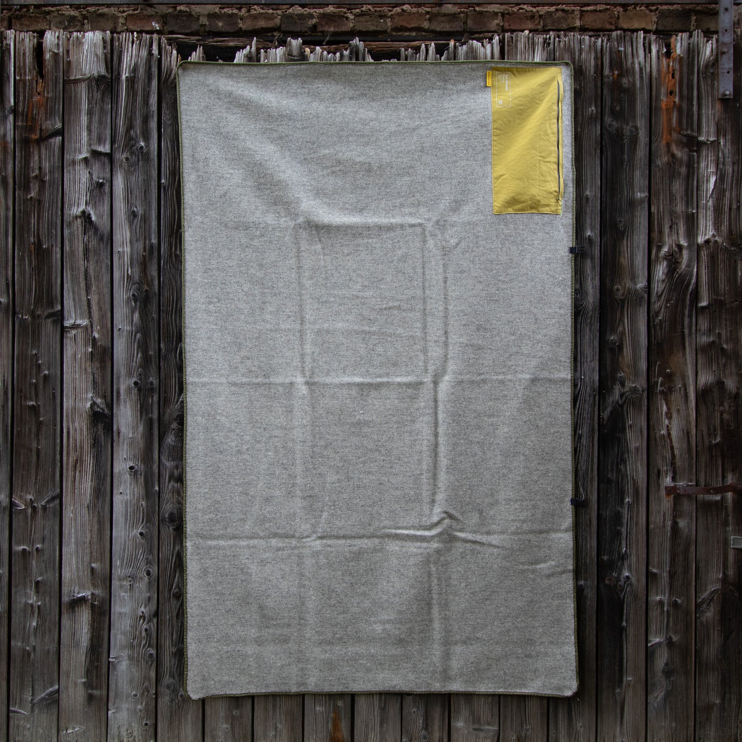 VAN BLANKET OLIVINE