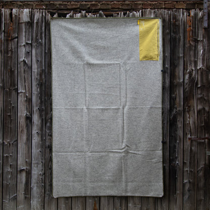 VAN BLANKET OLIVINE