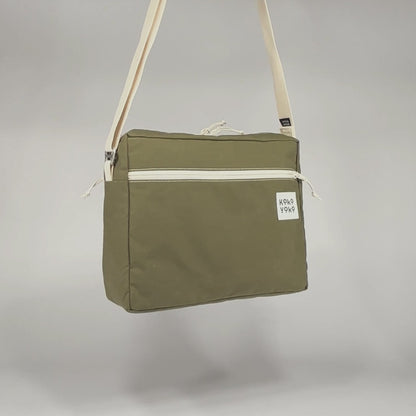 TRAVELLER BAG